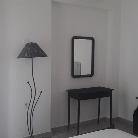 Central Apartments Eretria Extérieur photo