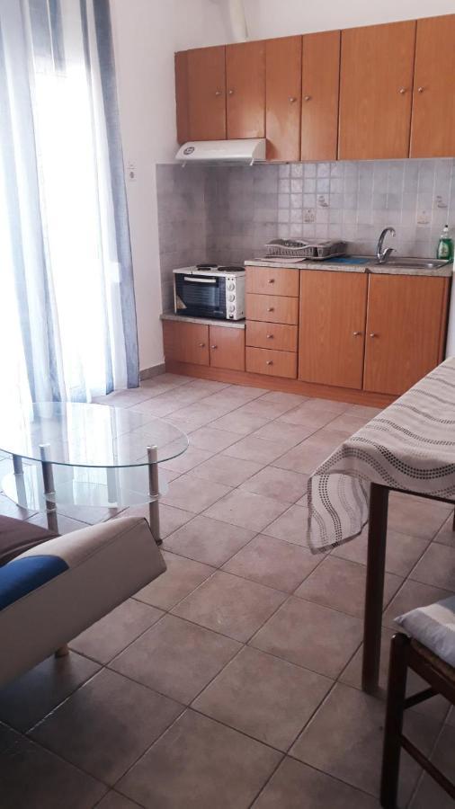 Central Apartments Eretria Extérieur photo